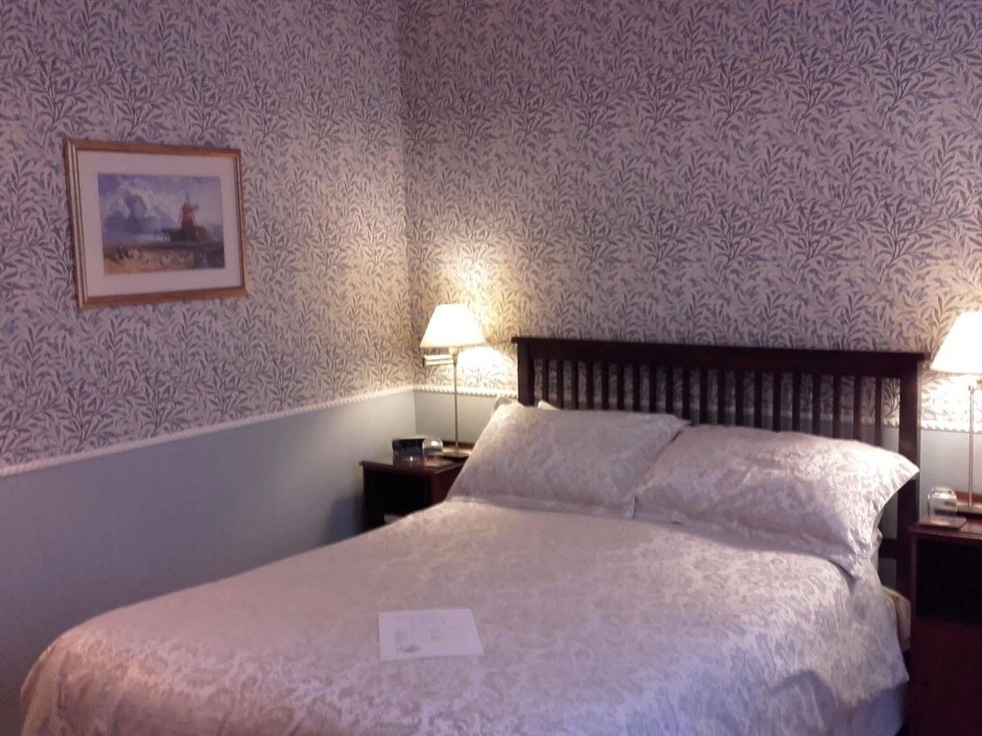 Beaufort Lodge Norwich Bagian luar foto