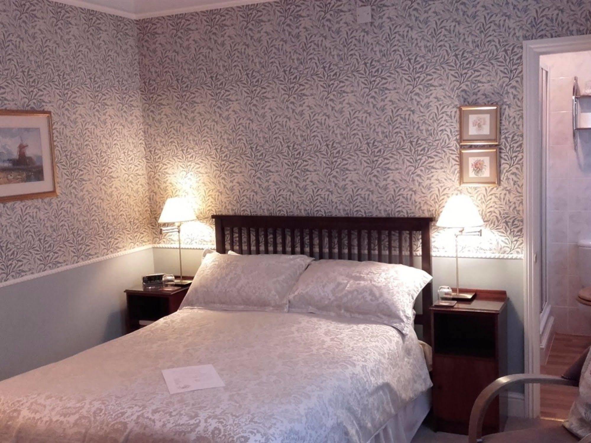 Beaufort Lodge Norwich Bagian luar foto